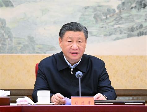 习近平 风水|中共中央政治局召开专题民主生活会 习近平主持会议并发表重要。